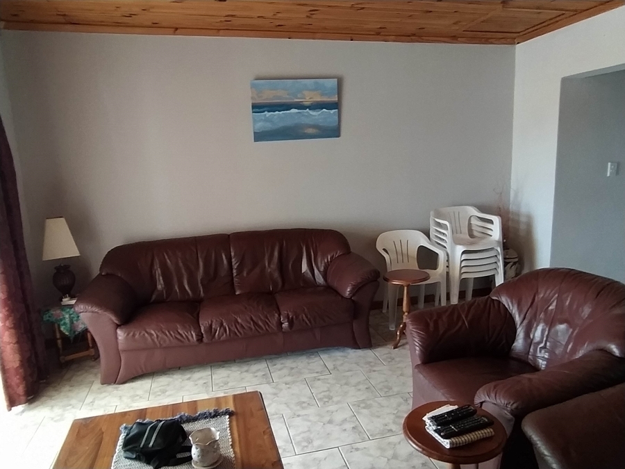 6 Bedroom Property for Sale in De Kelders Western Cape